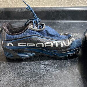 La Sportiva - Crosslite 2.0  Wm9/40 Waterproof Ultra Trail Running Shoes Hiking